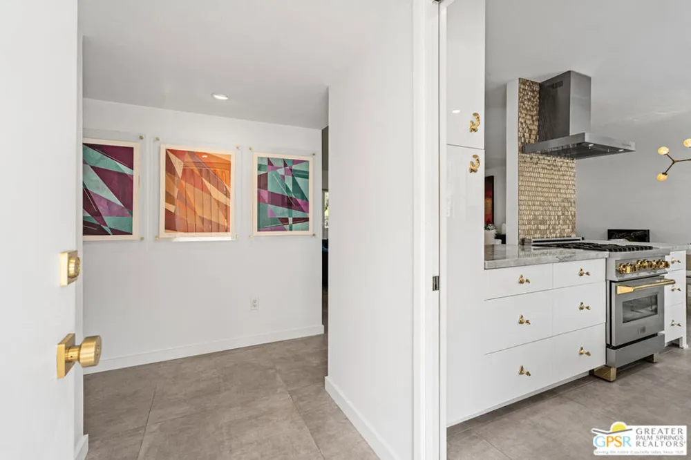 2300 S Palm Canyon Drive #31 Palm Springs, CA 92264