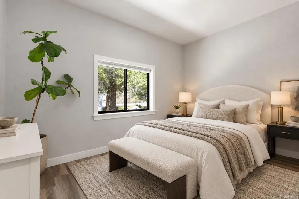 25812 Willow Lane Escondido, CA 92026