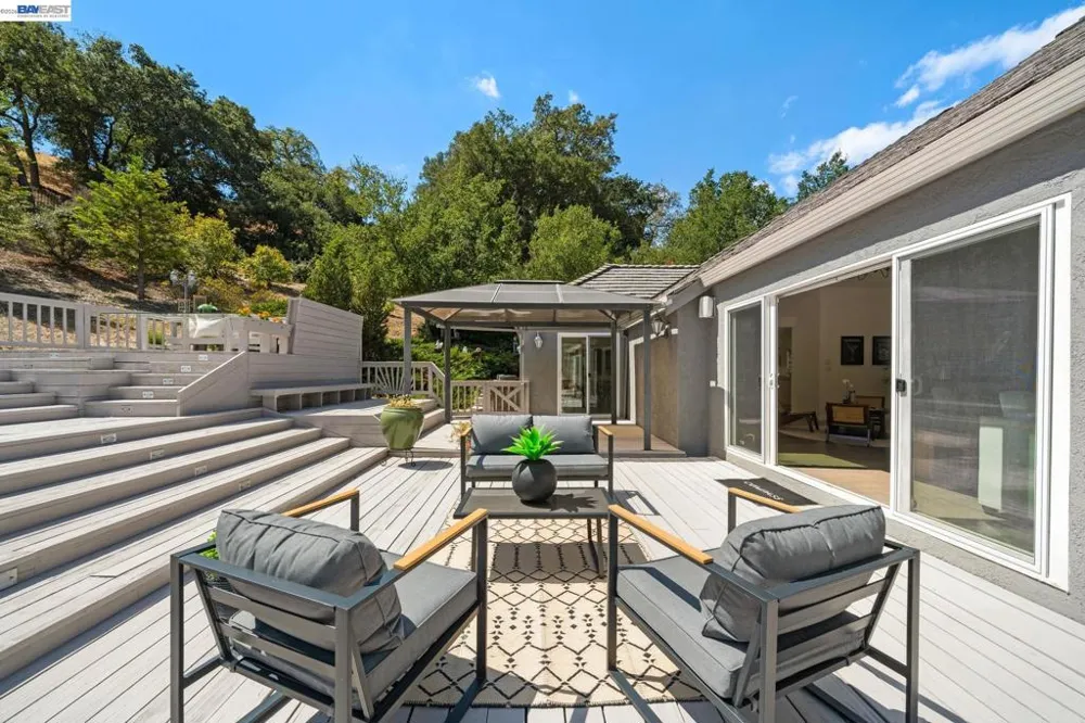 190 Silver Pine Ln Danville, CA 94506