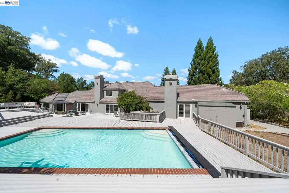 190 Silver Pine Ln Danville, CA 94506