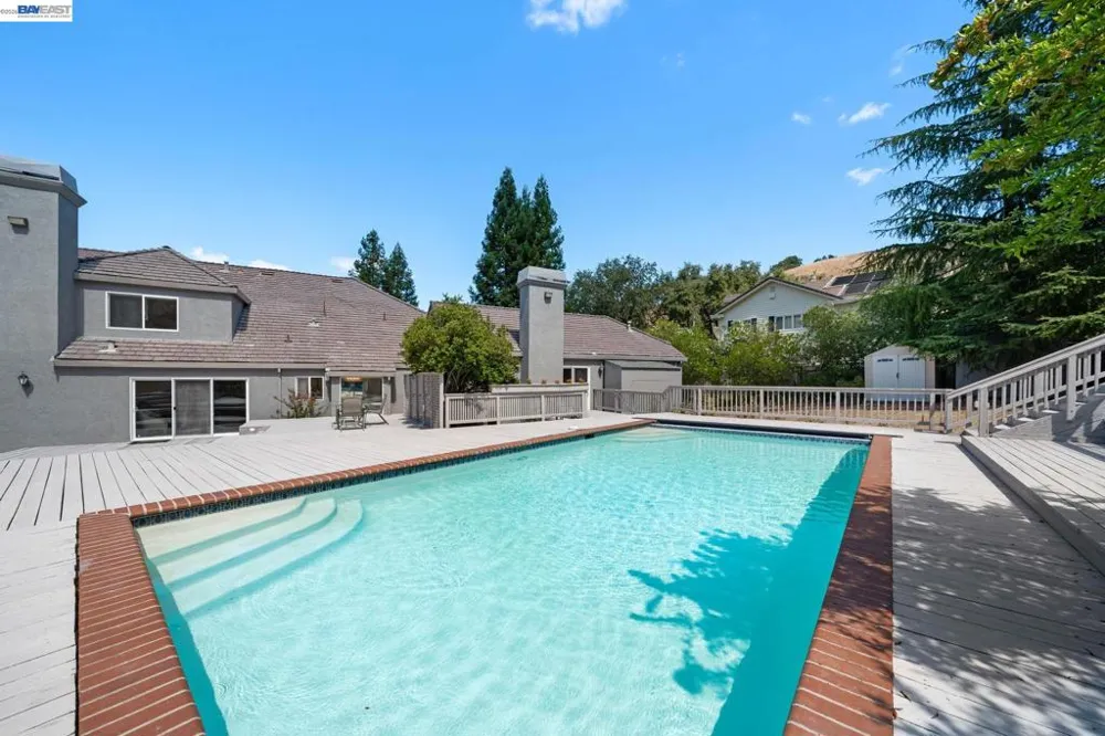 190 Silver Pine Ln Danville, CA 94506