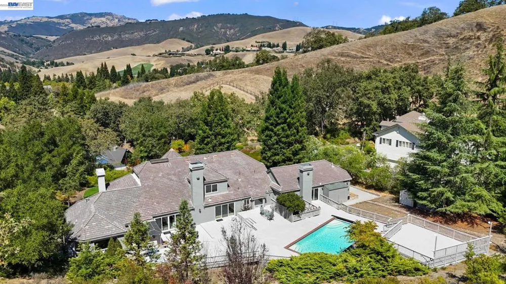 190 Silver Pine Ln Danville, CA 94506