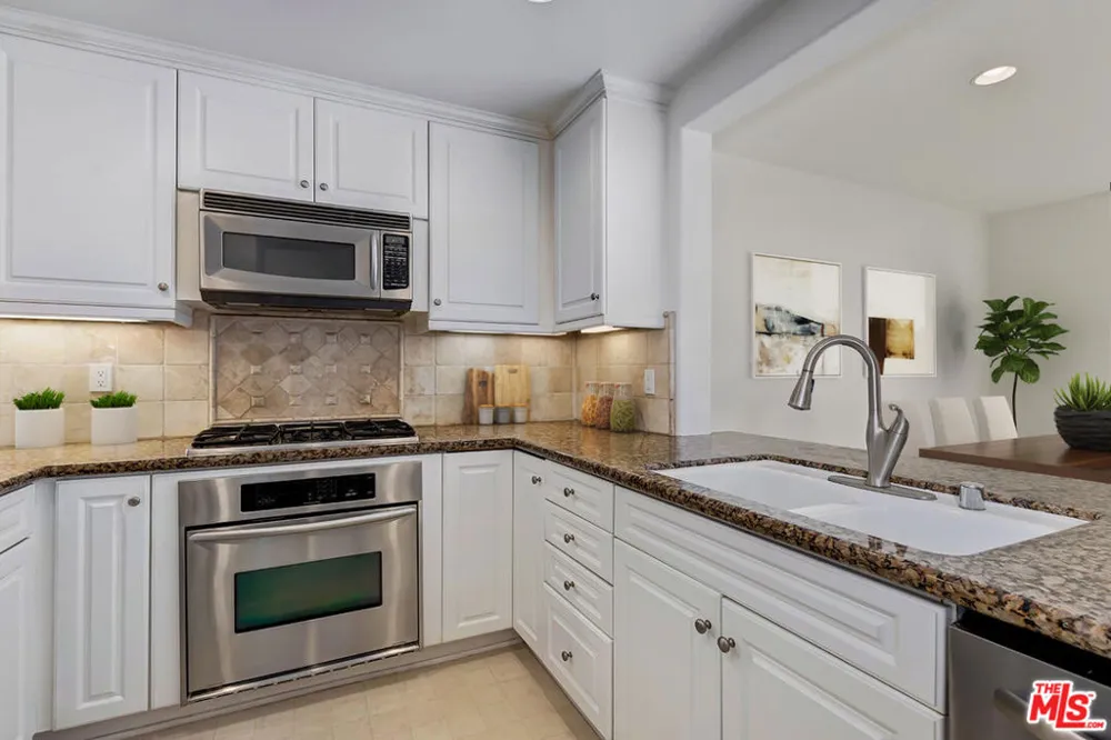 12975 Agustin Place #217 Playa Vista, CA 90094
