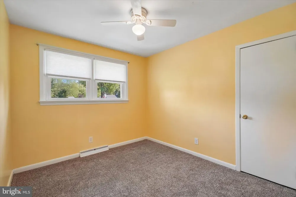 2176 MEADOWVIEW DRIVE Jamison, PA 18929