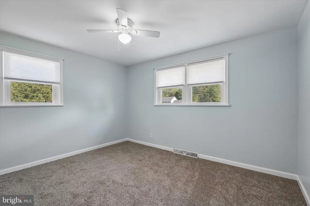 2176 MEADOWVIEW DRIVE Jamison, PA 18929