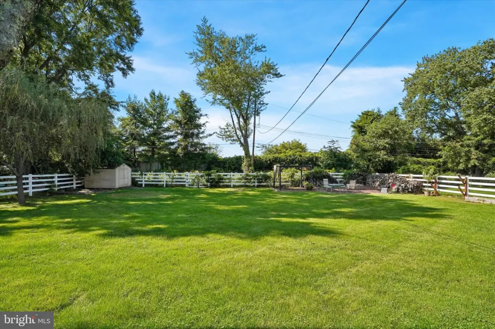 2176 MEADOWVIEW DRIVE Jamison, PA 18929