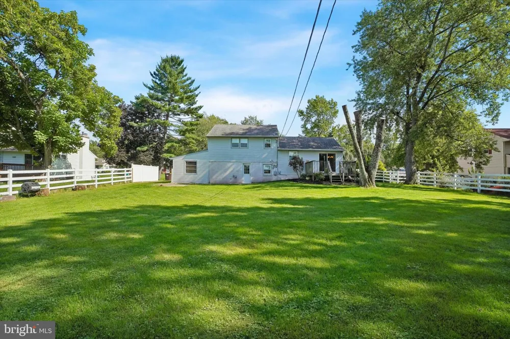 2176 MEADOWVIEW DRIVE Jamison, PA 18929