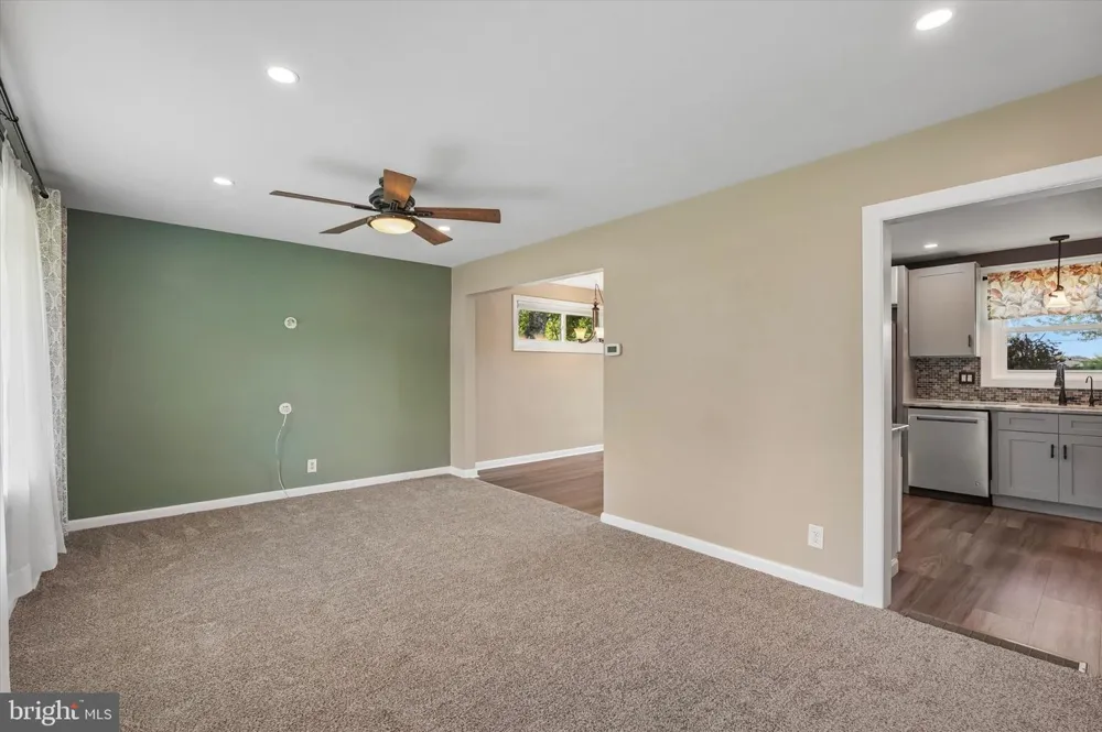 2176 MEADOWVIEW DRIVE Jamison, PA 18929