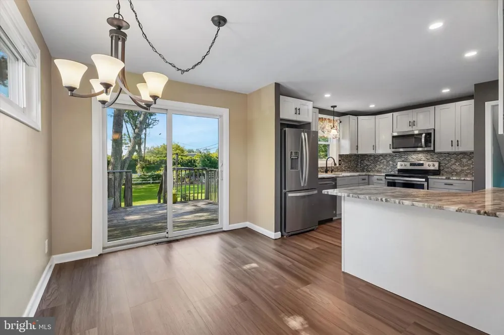 2176 MEADOWVIEW DRIVE Jamison, PA 18929