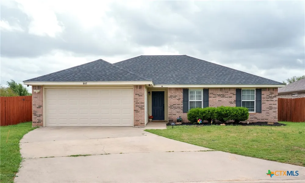 907 Old Glory Temple, TX 76502