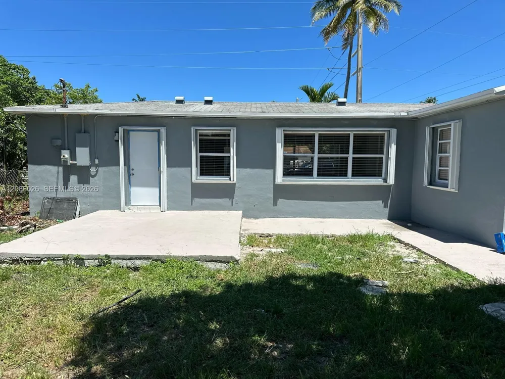 1510 S 24th Ave Hollywood, FL 33020