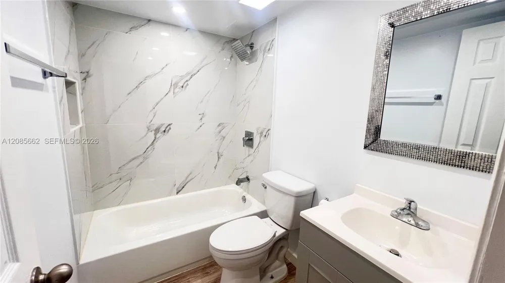 7610 Stirling Rd #103B Davie, FL 33024