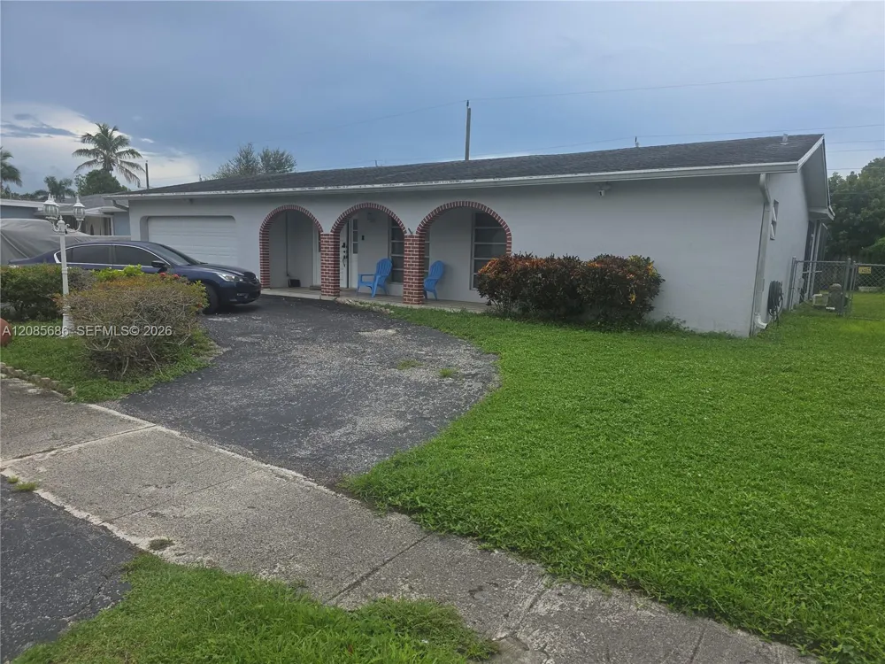 Address Not Shown Sunrise, FL 33322