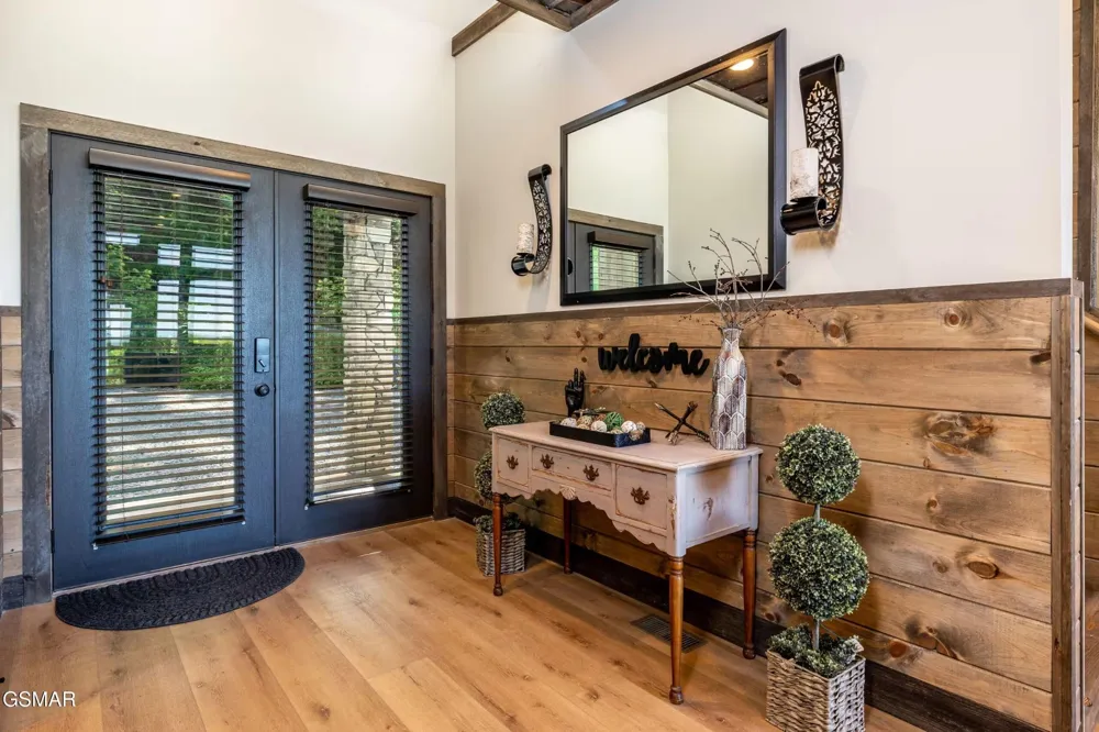 2511 Cove Mountain Lane Sevierville, TN 37862