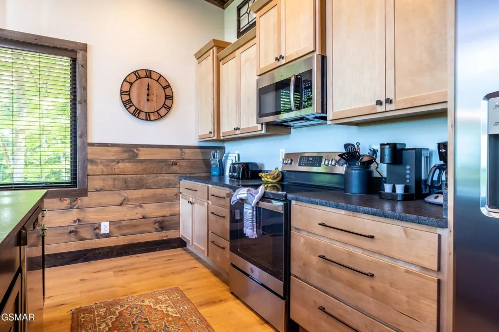 2511 Cove Mountain Lane Sevierville, TN 37862