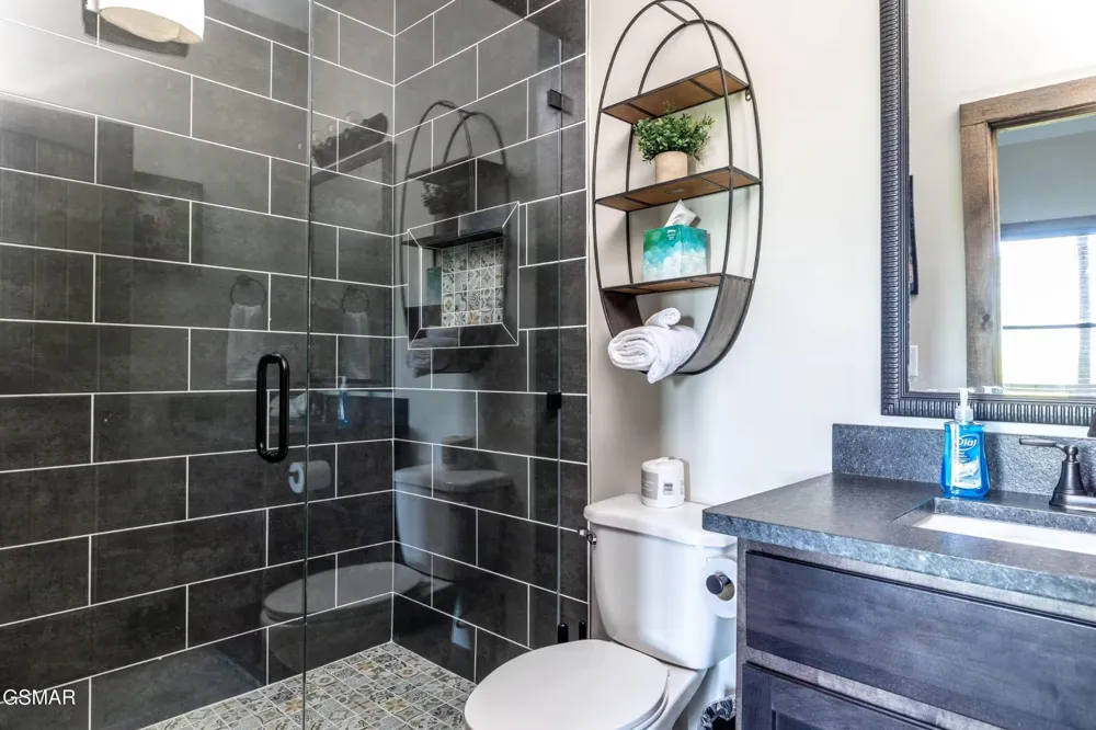 2511 Cove Mountain Lane Sevierville, TN 37862