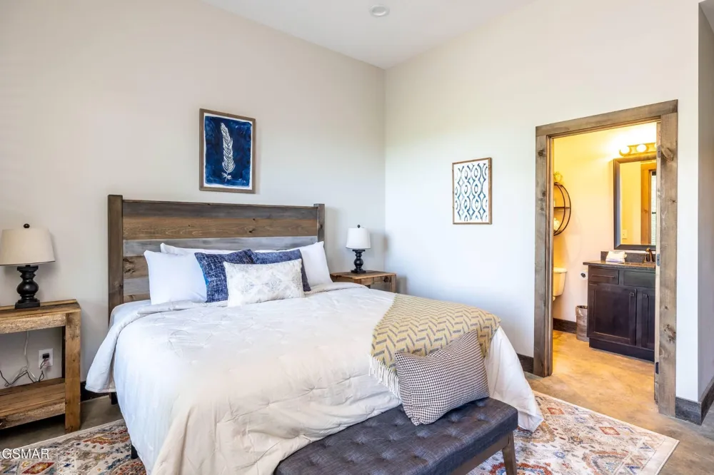 2511 Cove Mountain Lane Sevierville, TN 37862