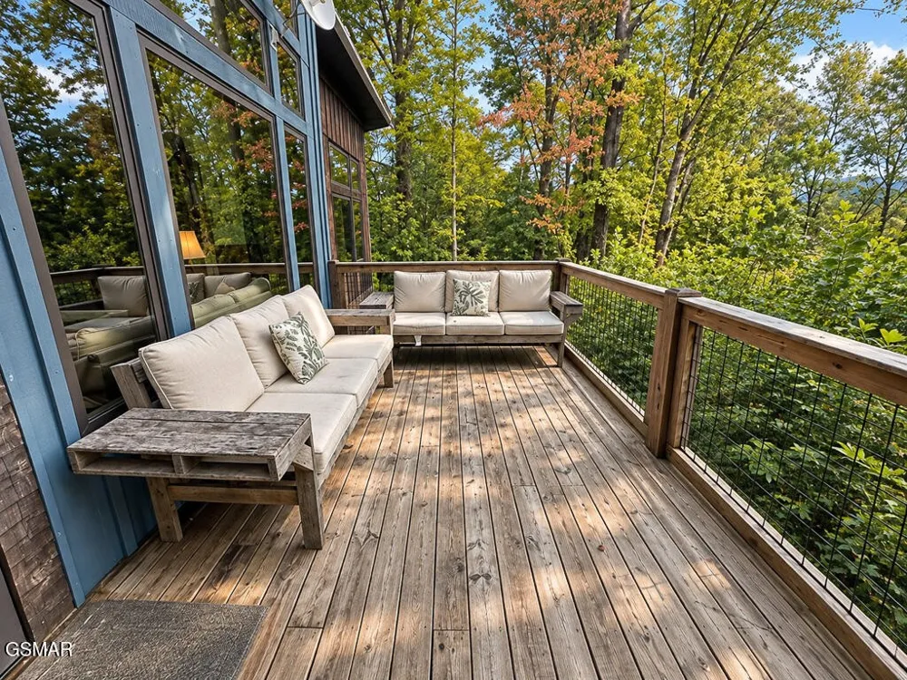 2511 Cove Mountain Lane Sevierville, TN 37862