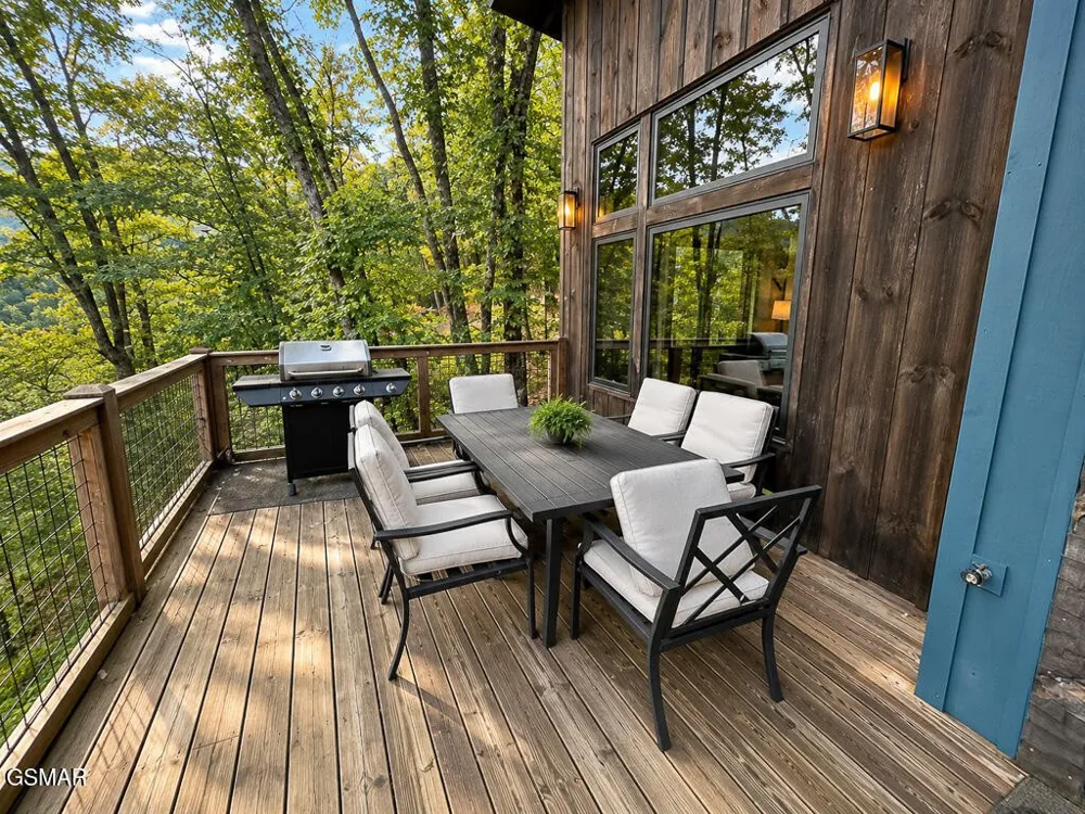 2511 Cove Mountain Lane Sevierville, TN 37862