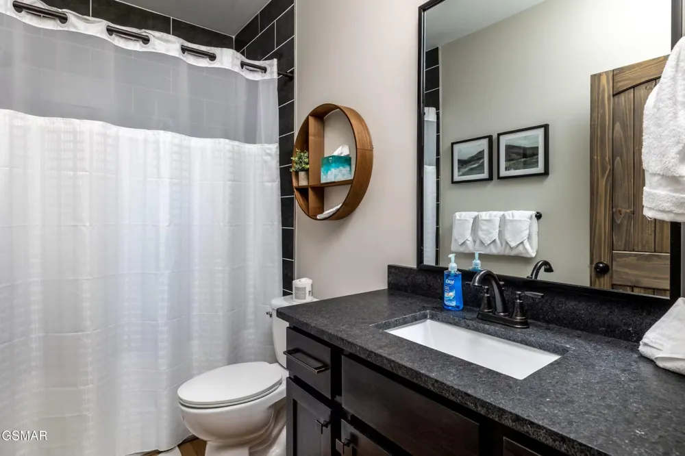 2511 Cove Mountain Lane Sevierville, TN 37862