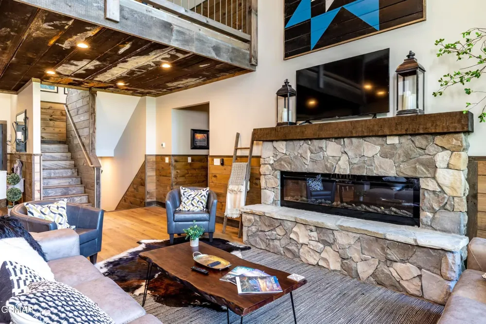 2511 Cove Mountain Lane Sevierville, TN 37862