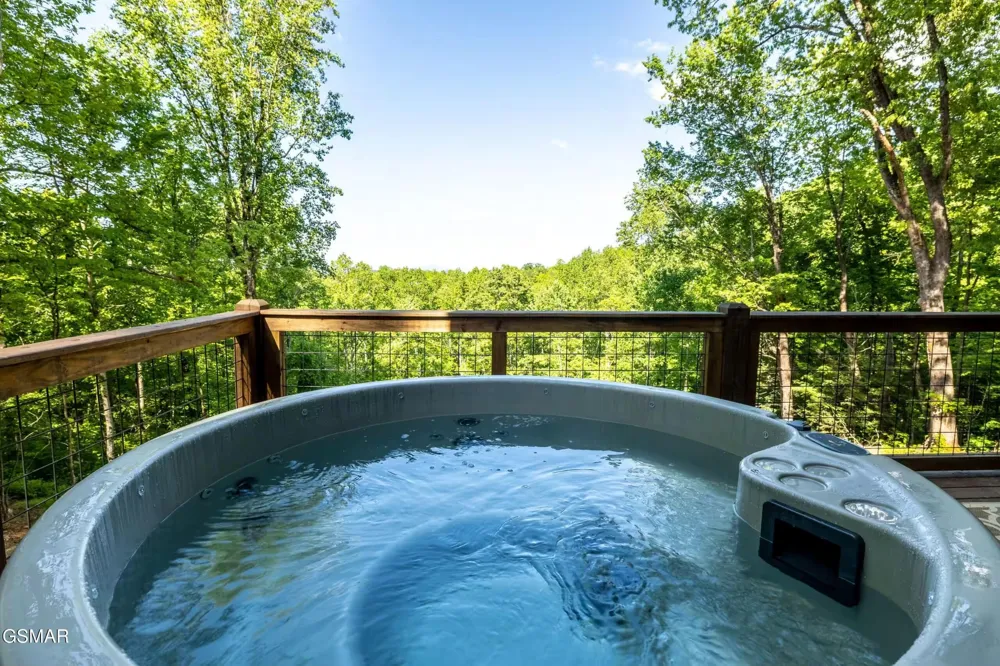 2511 Cove Mountain Lane Sevierville, TN 37862