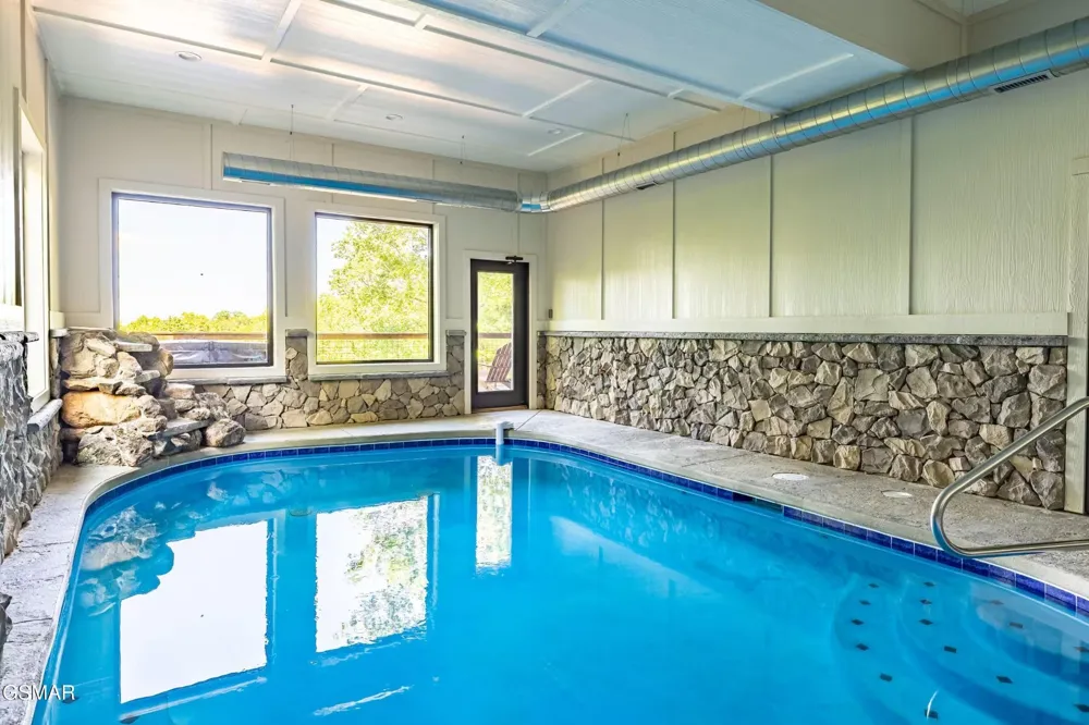 2511 Cove Mountain Lane Sevierville, TN 37862