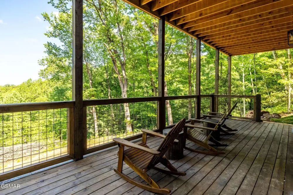 2511 Cove Mountain Lane Sevierville, TN 37862