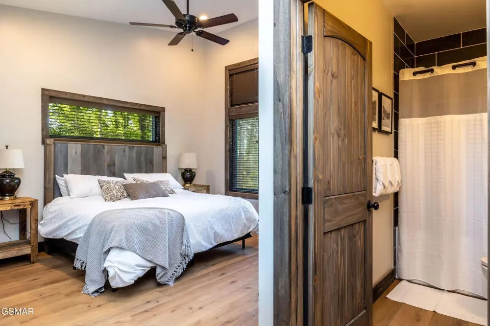 2511 Cove Mountain Lane Sevierville, TN 37862