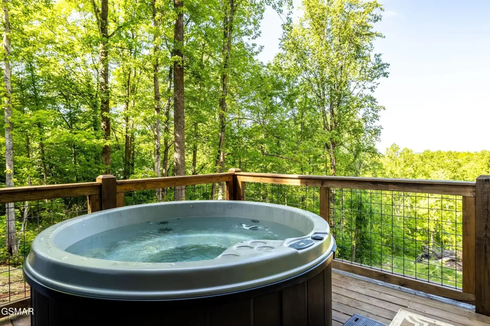 2511 Cove Mountain Lane Sevierville, TN 37862