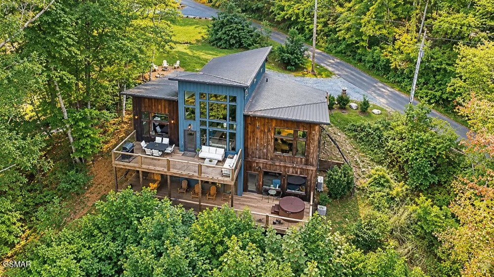 2511 Cove Mountain Lane Sevierville, TN 37862