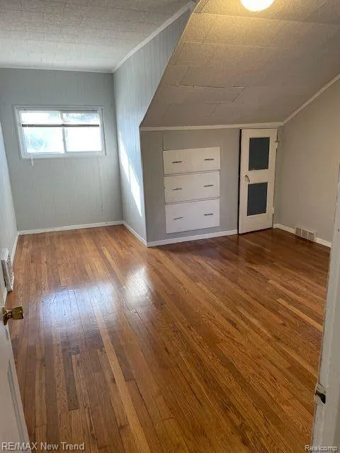 1475 Webster Street Birmingham City, MI 48009