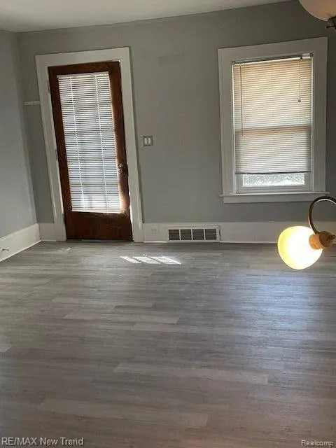 1475 Webster Street Birmingham City, MI 48009