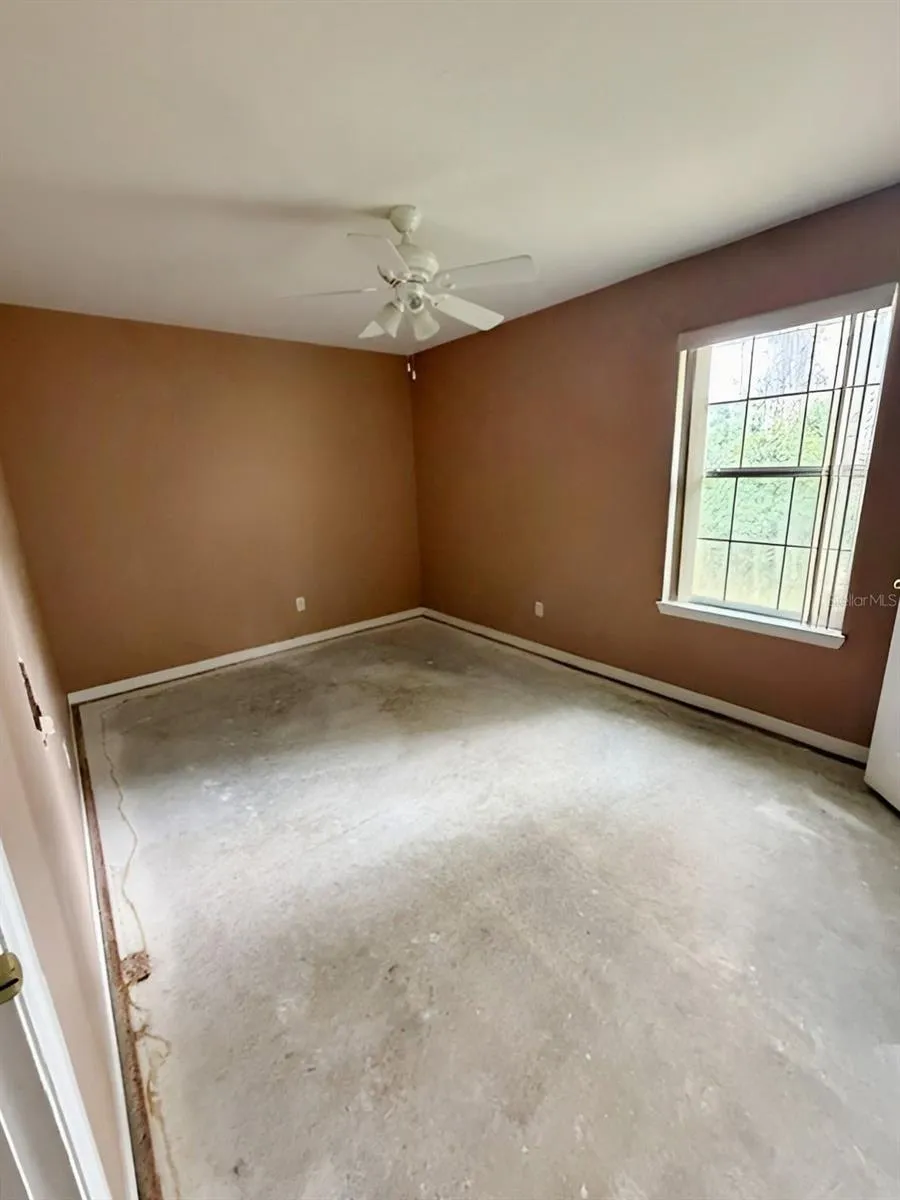31 KARAS TRAIL Palm Coast, FL 32164