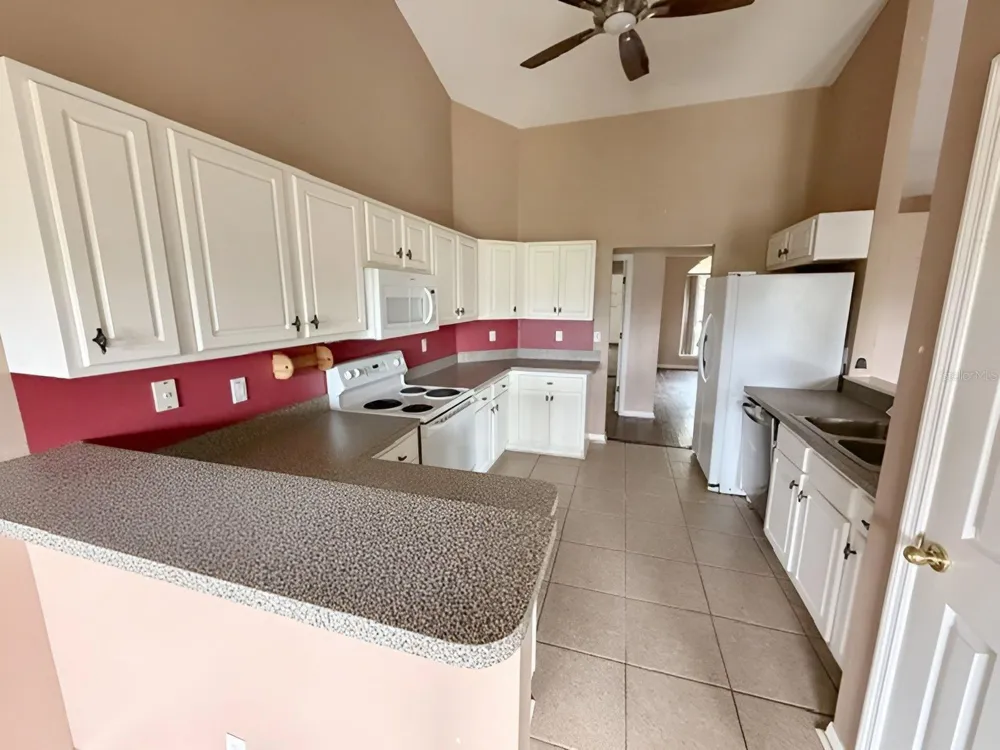 31 KARAS TRAIL Palm Coast, FL 32164