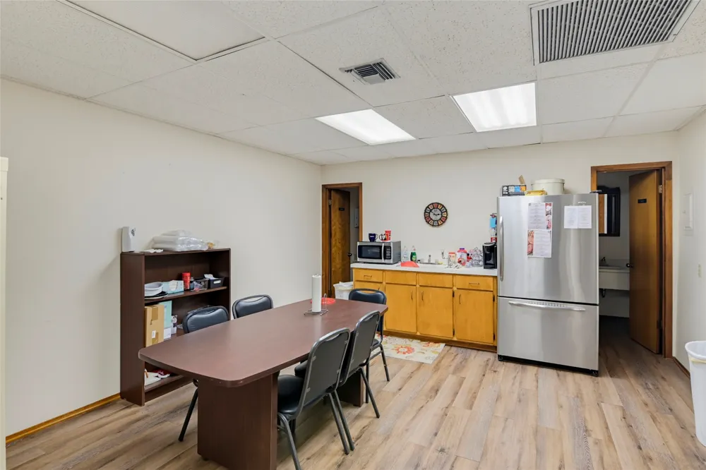 111 E Gonzales Street Seguin, TX 78155