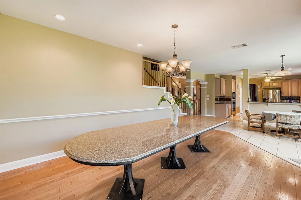 900 Wayside Drive Wimberley, TX 78676