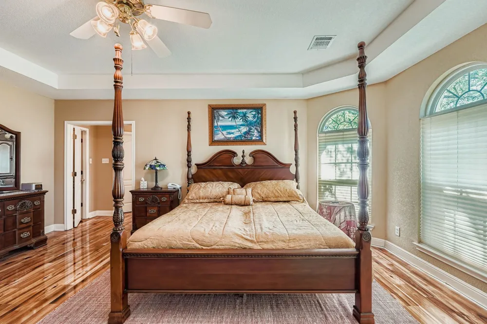 900 Wayside Drive Wimberley, TX 78676