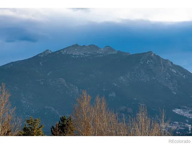 1700 Wildfire Road #302 Estes Park, CO 80517