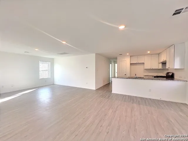 6623 Whirling Path San Antonio, TX 78253