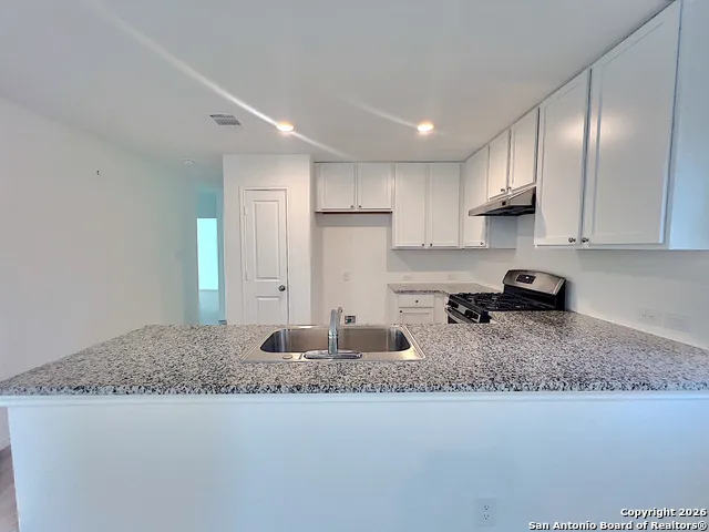 6623 Whirling Path San Antonio, TX 78253