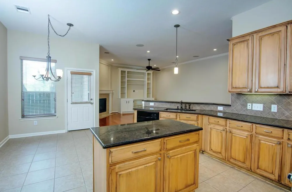 62 E Pipers Green Street The Woodlands, TX 77382