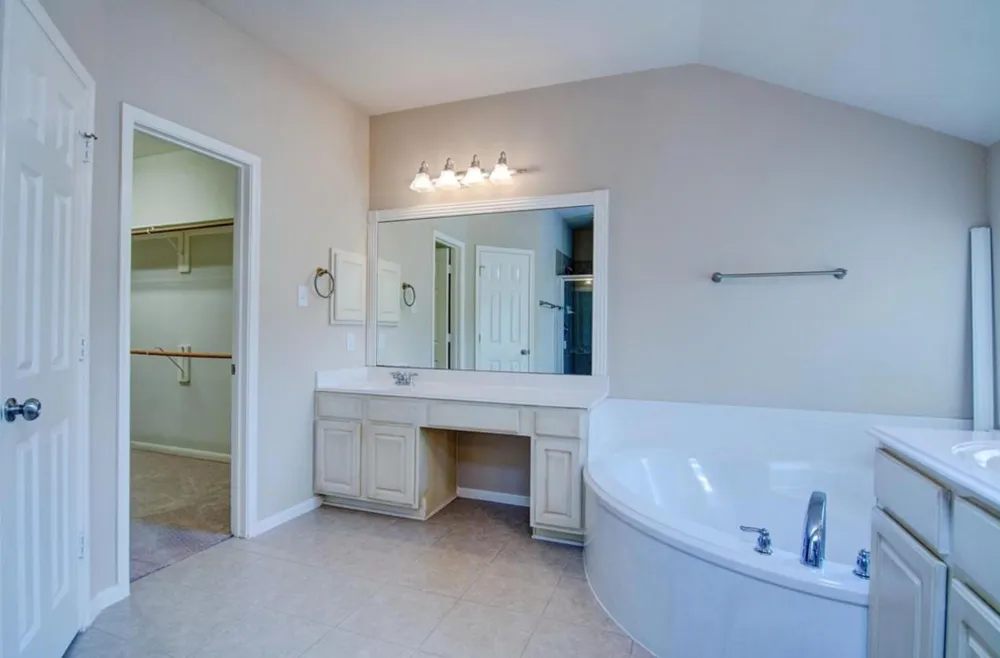 62 E Pipers Green Street The Woodlands, TX 77382
