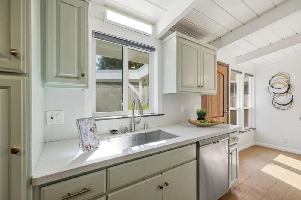 537 Mayellen Avenue San Jose, CA 95126