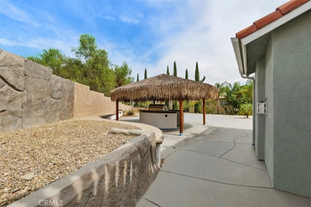 27355 Stonehenge Hemet, CA 92544