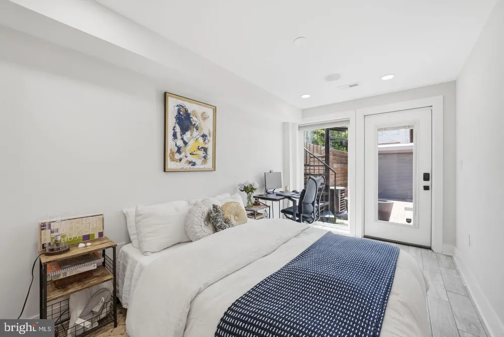 756 PRINCETON PLACE NW #1 Washington, DC 20010