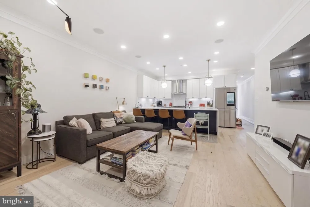 756 PRINCETON PLACE NW #1 Washington, DC 20010