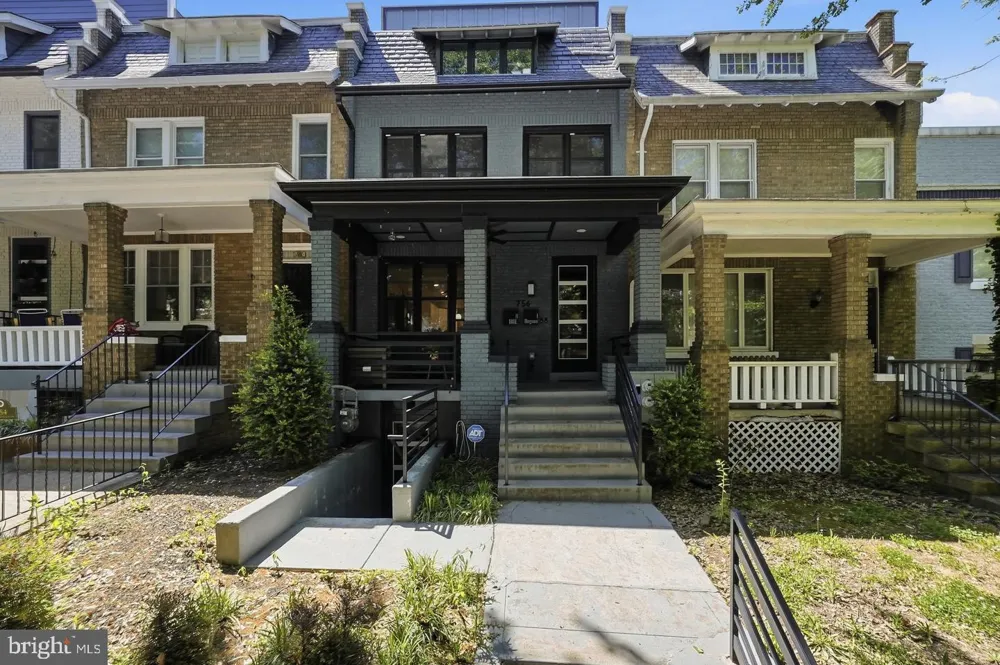 756 PRINCETON PLACE NW #1 Washington, DC 20010