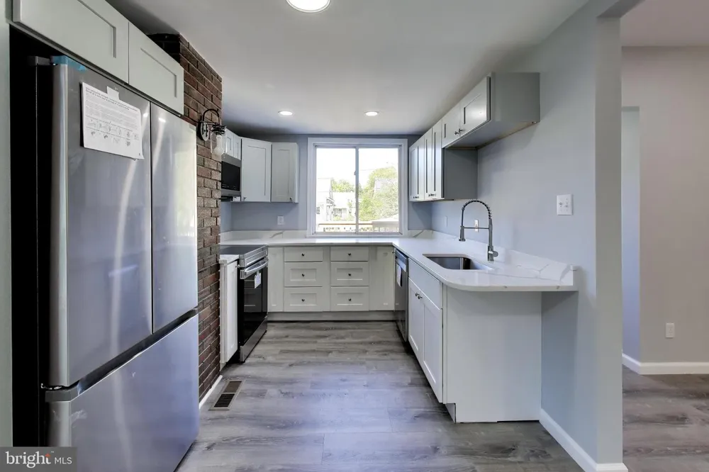 5312 CATALPHA Baltimore, MD 21214