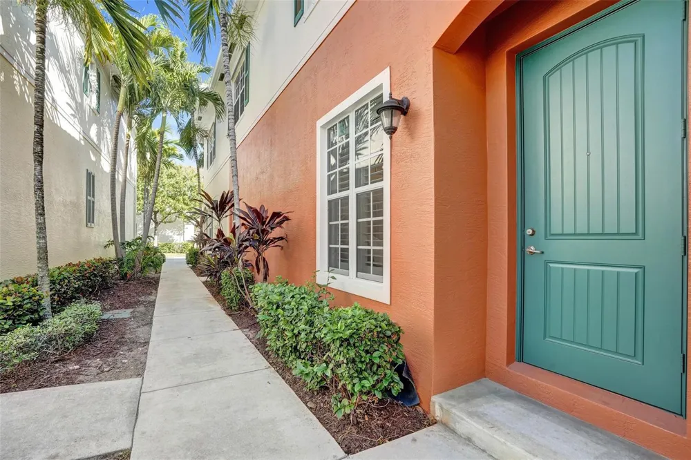 159 SW 7TH COURT Pompano Beach, FL 33060